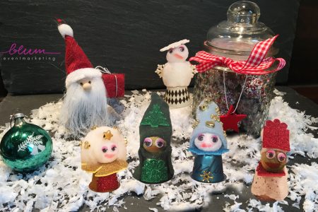 Weihnachtsengel-aus-Kaffeekapseln-basteln_blum